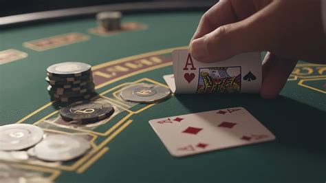 Blackjack Insurance Guide: How It Works & When to Use It.